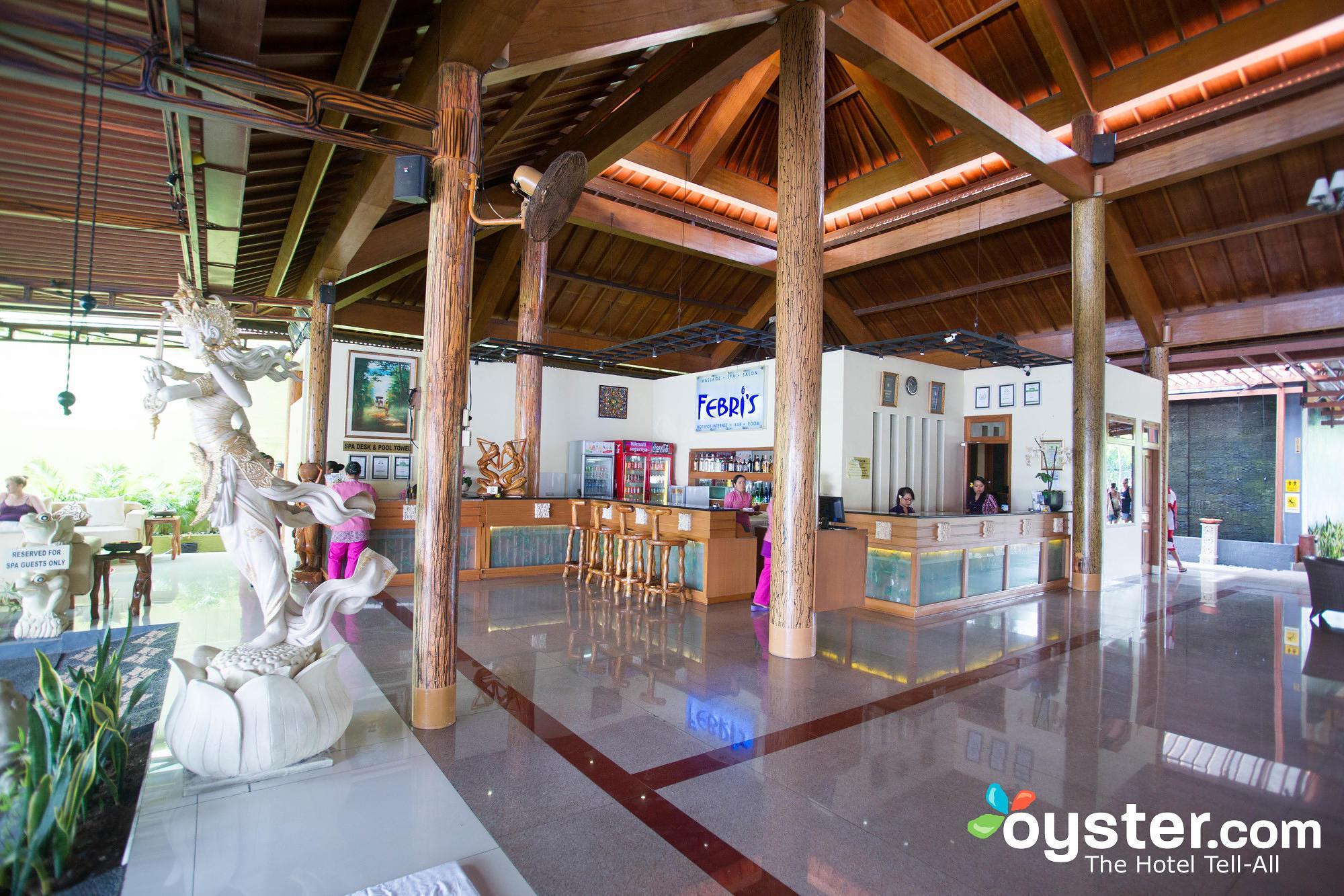 Febri'S Hotel & Spa Kuta Lombok Exteriör bild